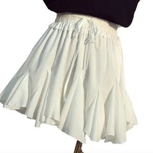 Yesstyle Flowy White Mini skirt (with shorts under)